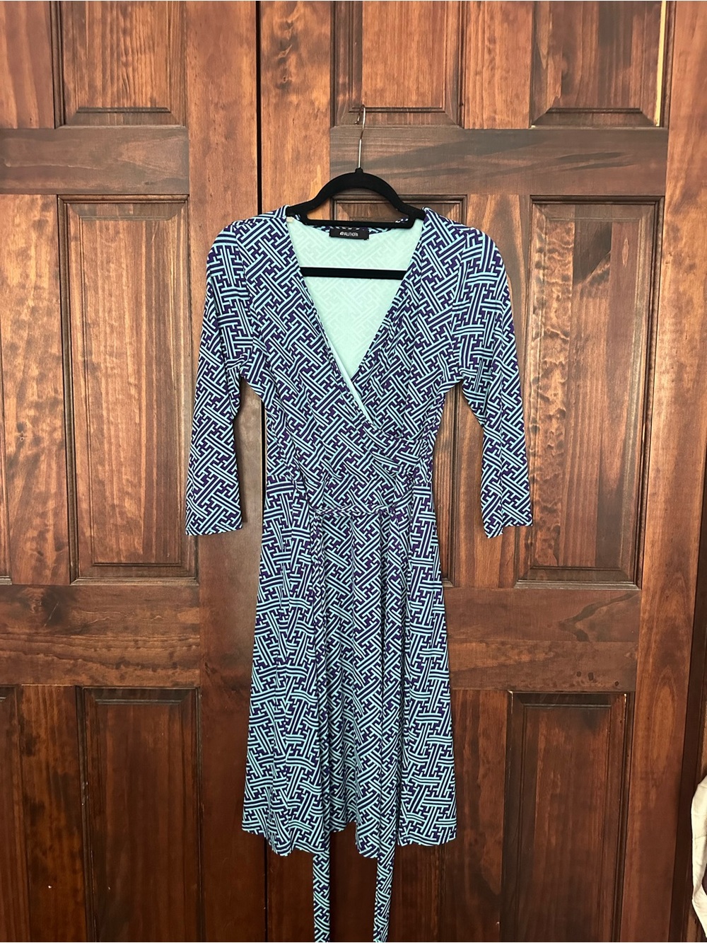 41 Hawthorn Navy and White Geometric Wrap Midi Dress